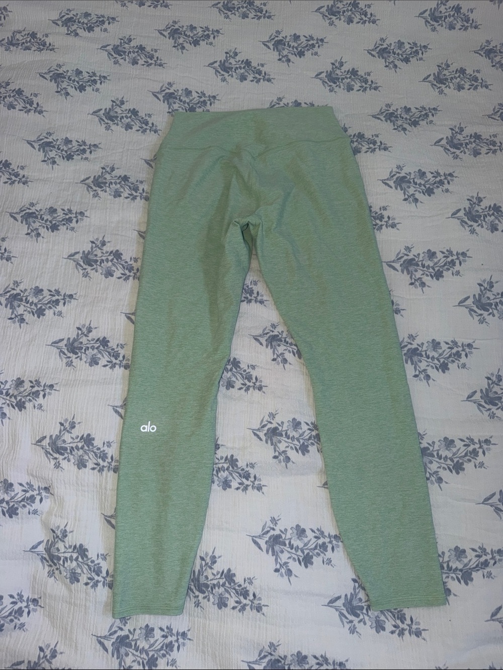 Green Alo Yoga Leggings